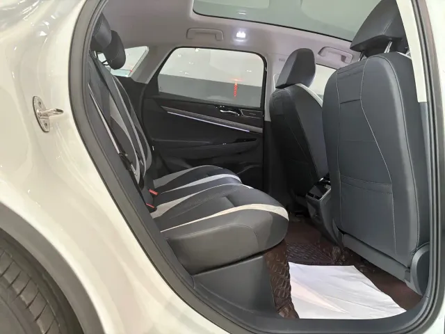 Volkswagen ID.7 Vizzion — Фото автомобиля 15