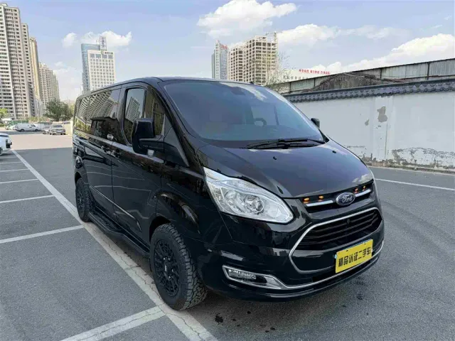 Ford Tourneo — Фото автомобиля 3
