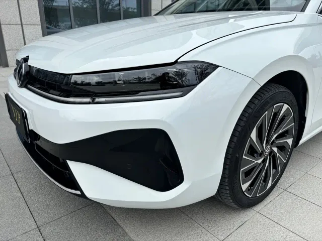 Volkswagen Sagitar — Фото автомобиля 25