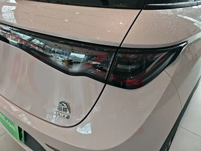 BYD Dolphin — Фото автомобиля 7