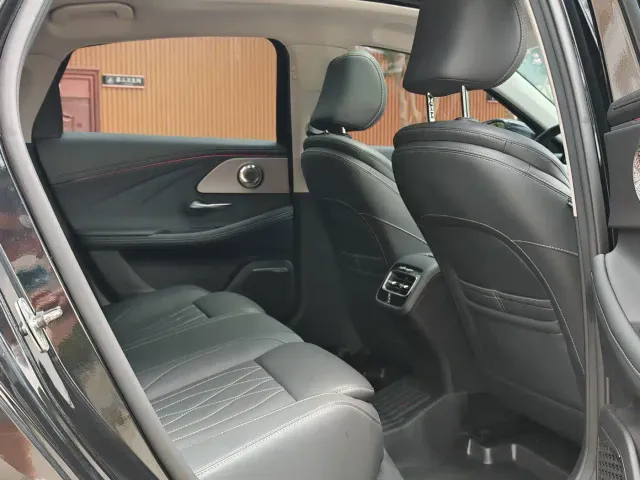 Chery Arrizo 8 — Фото автомобиля 12
