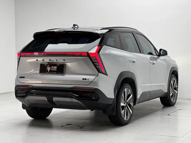 Geely Boyue L — Фото автомобиля 4