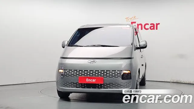 Hyundai Staria — Фото автомобиля 3