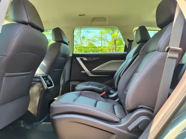 Geely Jiaji — Фото автомобиля 7