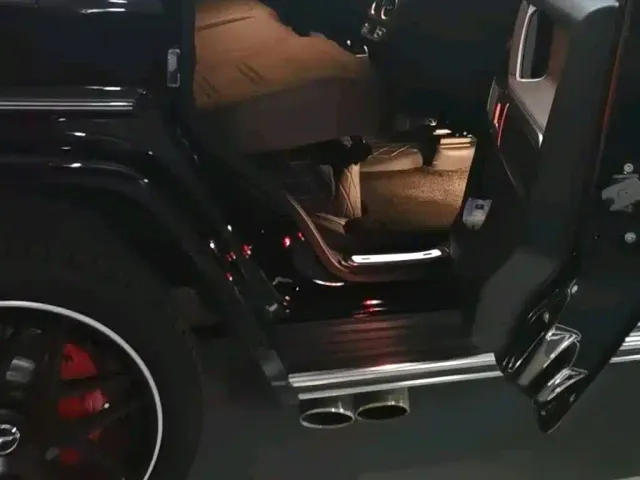 Mercedes-Benz G-Class — Фото автомобиля 6
