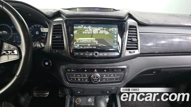 KG_Mobility_Ssangyong Rexton — Фото автомобиля 14
