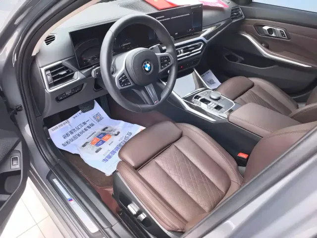 BMW 3 Series — Фото автомобиля 4