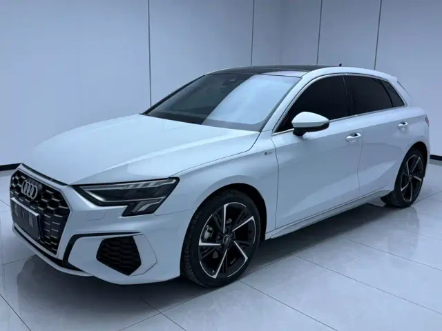 Фотография автомобиля — Audi A3