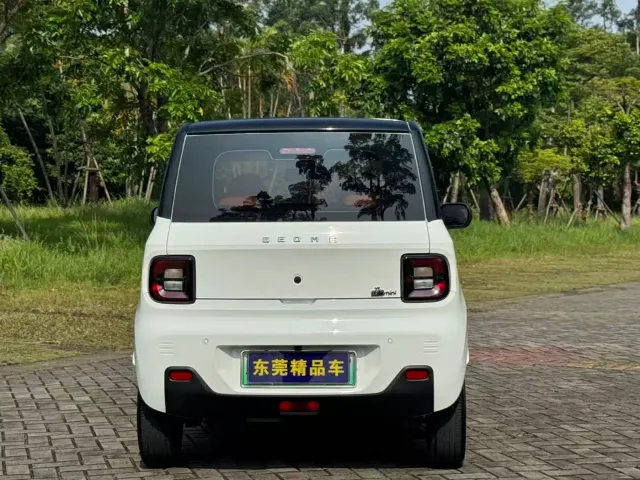 Geely Panda — Фото автомобиля 12