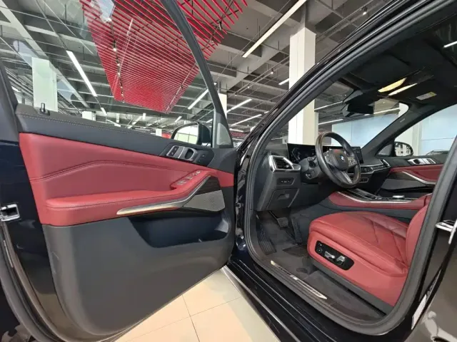BMW X5 — Фото автомобиля 14