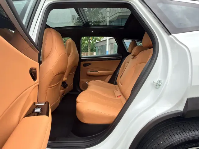 Geely Galaxy L7 — Фото автомобиля 11