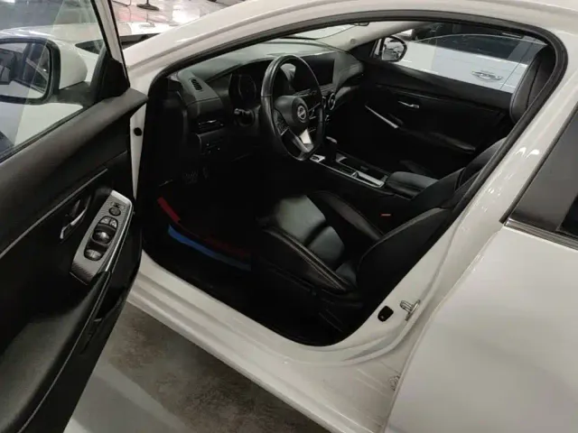 Nissan Sylphy — Фото автомобиля 11