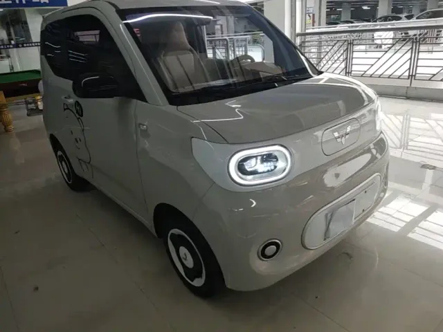 Wuling Hongguang Mini EV — Фото автомобиля 3
