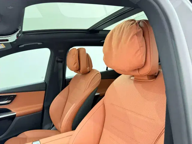 Mercedes-Benz GLC-Class — Фото автомобиля 24