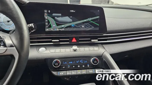 Hyundai AVANTE Avante (CN7) — Фото автомобиля 14