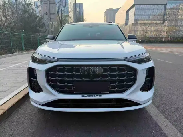 Audi Q6 — Фото автомобиля 2