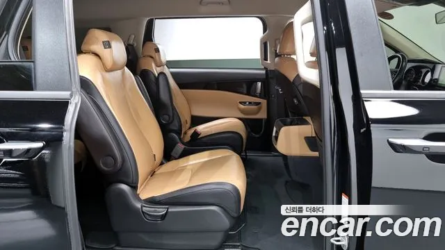 Kia Canival Carnival 4 поколение Дизель 9 мест Prestige — Фото автомобиля 12