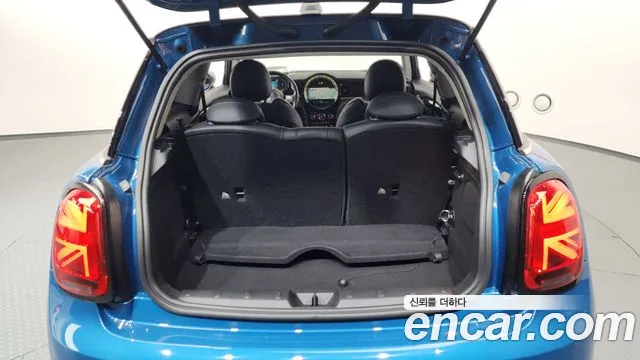 Mini Cooper — Фото автомобиля 20
