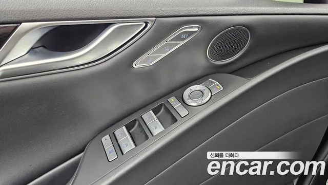 Genesis G80 Бензин 2.5 турбо AWD — Фото автомобиля 28