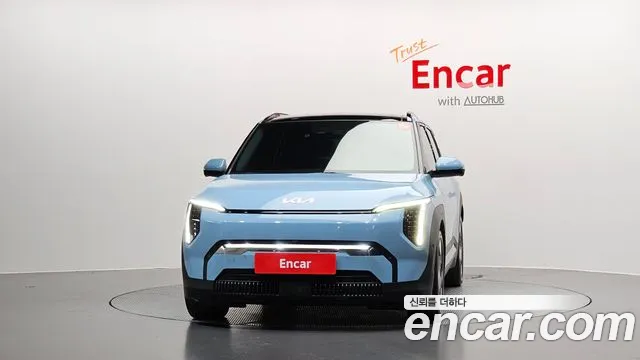 Kia EV3 — Фото автомобиля 3