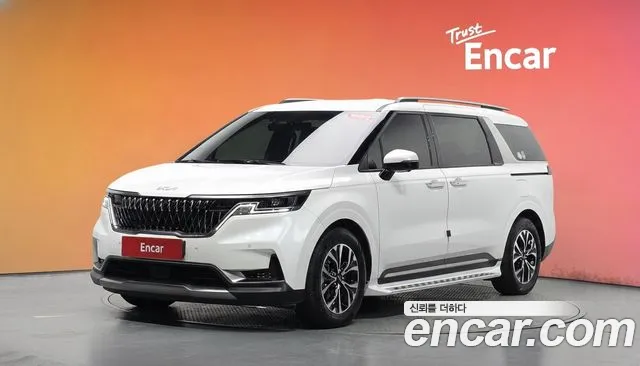 Фотография автомобиля — Kia Carnival 4th Gen
