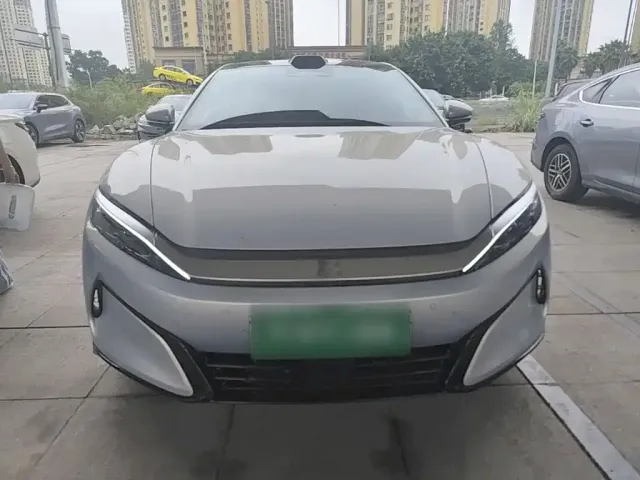 BYD Han L — Фото автомобиля 2