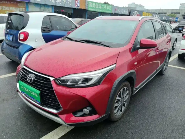 Фотография автомобиля — Toyota YARiS L Zhi Xuan