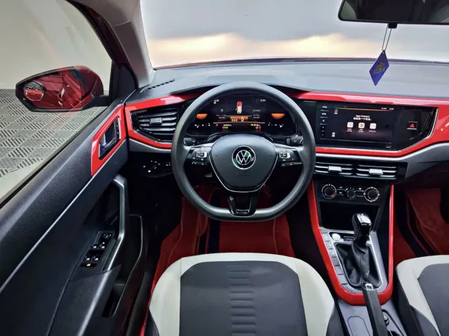 Volkswagen Polo — Фото автомобиля 9