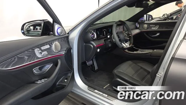 Mercedes-Benz E-Class W213 — Фото автомобиля 15