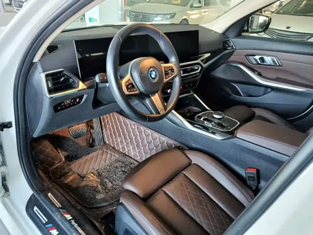 BMW i3 — Фото автомобиля 7
