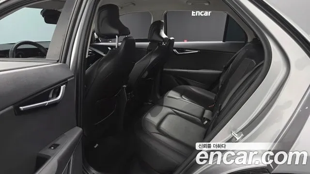 Kia Niro All Niro EV Air — Фото автомобиля 11