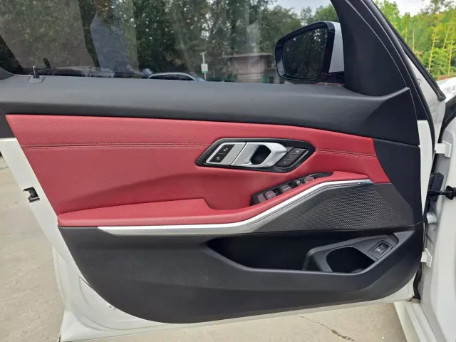 BMW 3 Series — Фото автомобиля 7