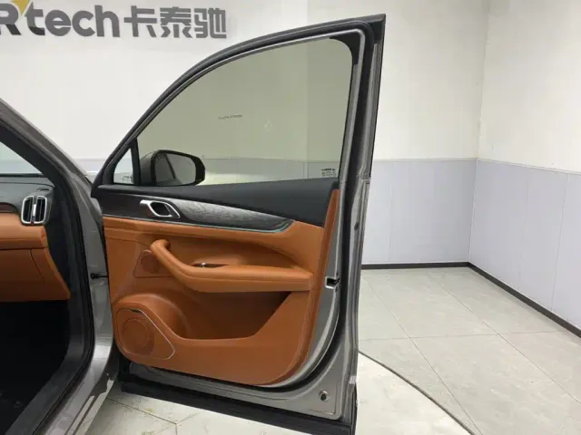 Geely Galaxy M7 — Фото автомобиля 25