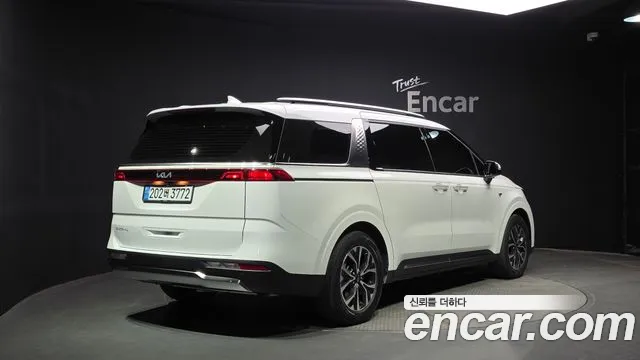 Kia Canival Carnival 4 поколение 9 мест Noblesse — Фото автомобиля 2
