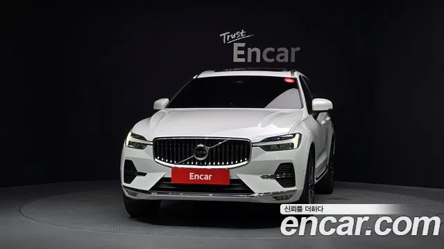 Вольво XC60 — Фото автомобиля 3