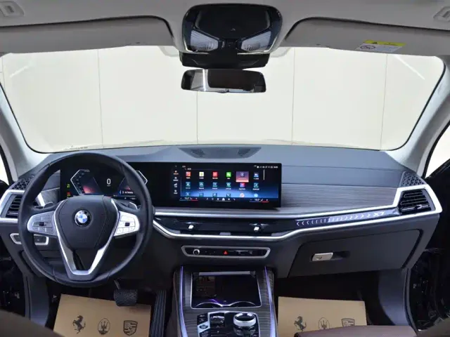 BMW X7 — Фото автомобиля 14