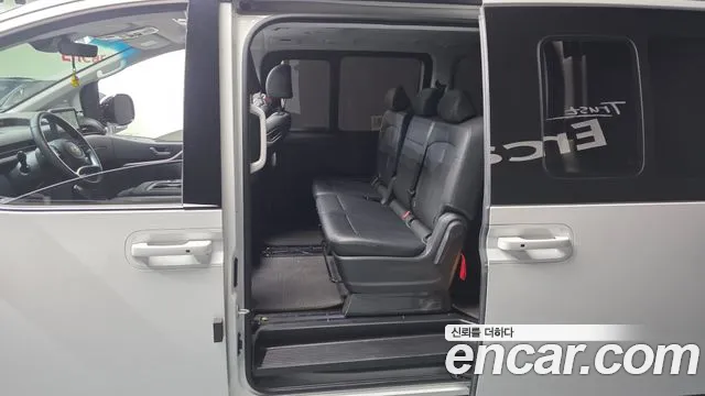 Hyundai Staria — Фото автомобиля 11