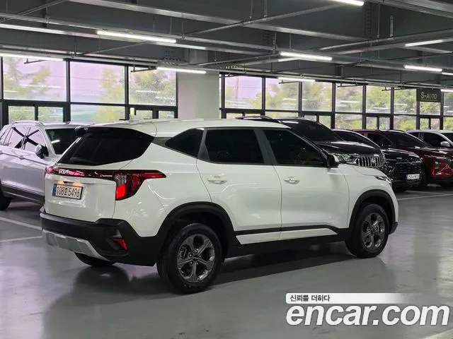 Kia Seltos Новый Seltos Бензин 2.0 2WD — Фото автомобиля 6