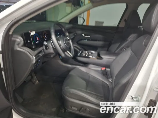 Hyundai Tucson — Фото автомобиля 3