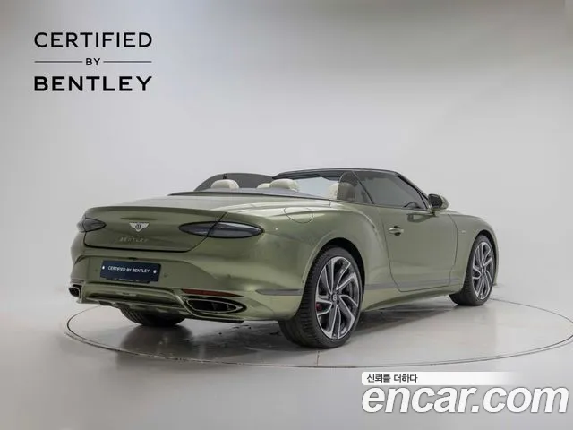 Bentley Continental — Фото автомобиля 6