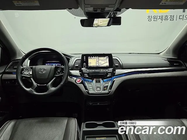 Honda Odyssey — Фото автомобиля 10