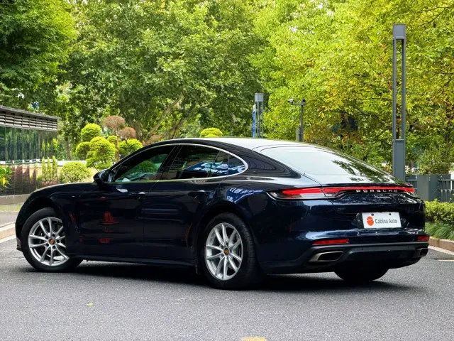 Porsche Panamera — Фото автомобиля 7