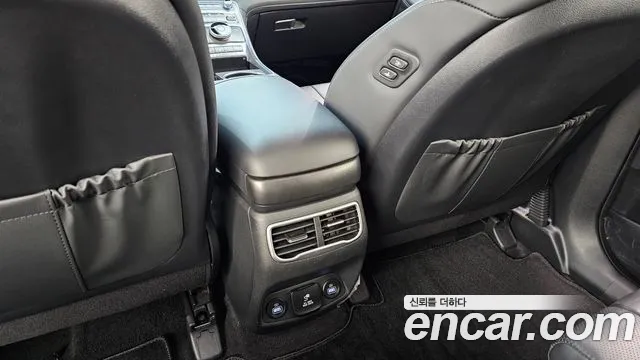 Hyundai Santafe Новый Santa Fe — Фото автомобиля 25