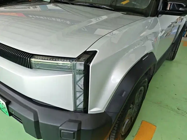iCAR 03 — Фото автомобиля 23