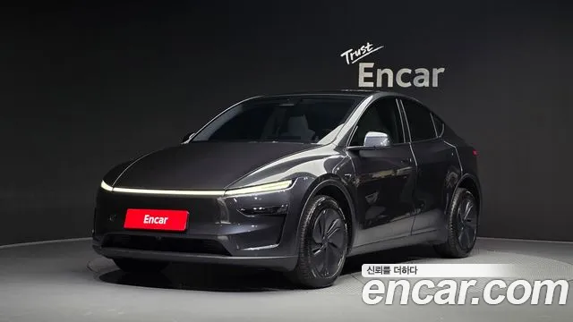 Фотография автомобиля — Tesla Model Y