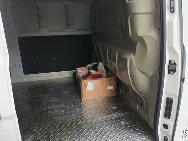 JAC Motors Blue Cat — Фото автомобиля 11