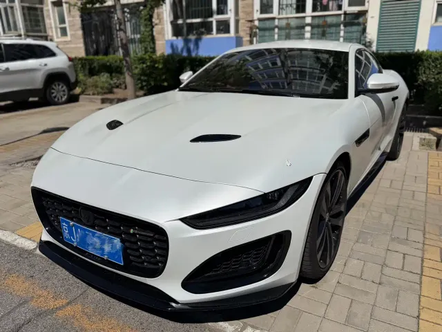 Фотография автомобиля — Jaguar F-Type
