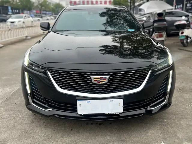 Фотография автомобиля — Cadillac CT5