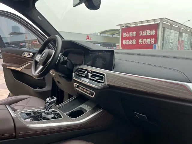 BMW X5 — Фото автомобиля 17
