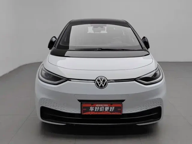 Volkswagen ID.3 — Фото автомобиля 3